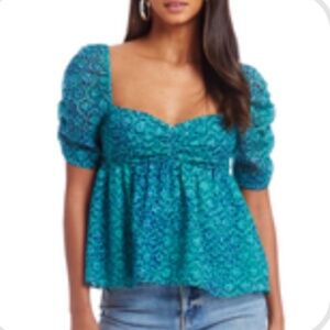 Ariana Top-Amanda Uprichard